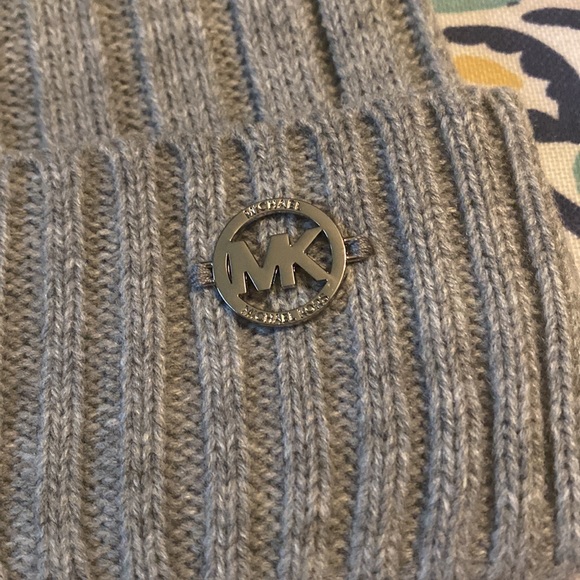 Michael Kors gray knit cap. Cute pompom and MK logo. - Picture 4 of 4